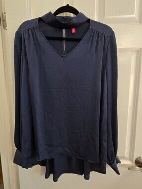 NWT Vince Camuto Slate Blue V-Neck Long Sleeve Blouse with Neckband